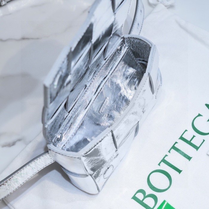 handbags Bottega Veneta 6815 size:17.5*9.5*5cm