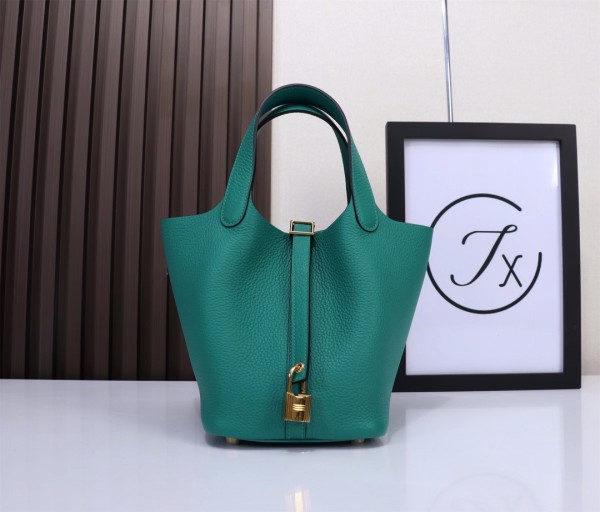  Handbags Hermes Picotin size:18/22 cm