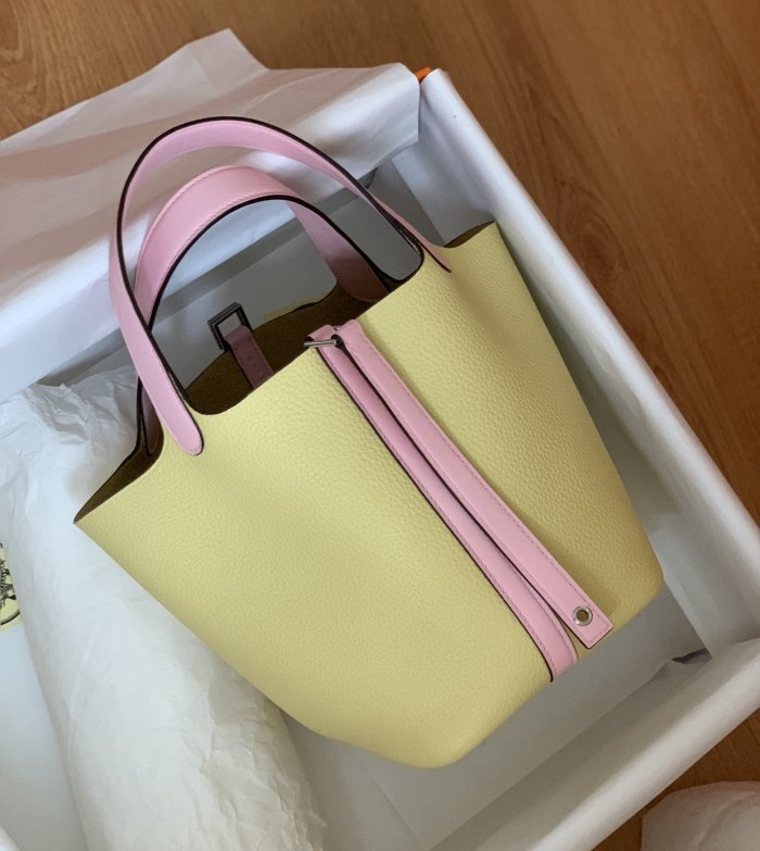  Handbags Hermes Picotin  size:18 cm
