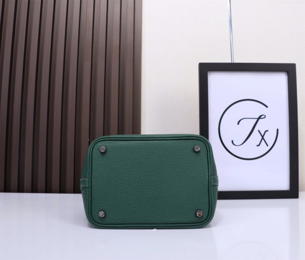  Handbags Hermes Picotin size:18/22 cm