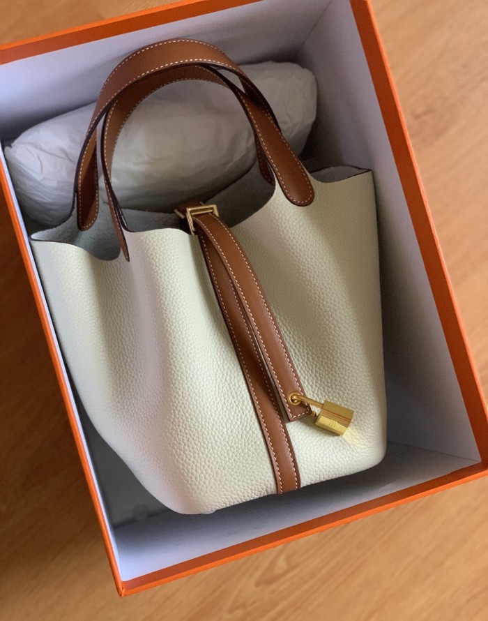  Handbags Hermes Picotin  size:18 cm