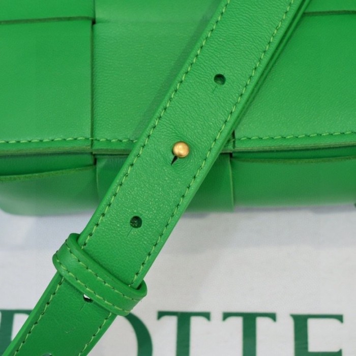 handbags Bottega Veneta 6815 size:17.5*9.5*5cm