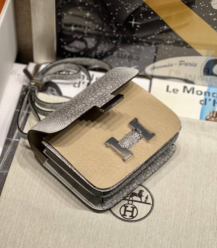  Handbags Hermes Constance  size:19 cm