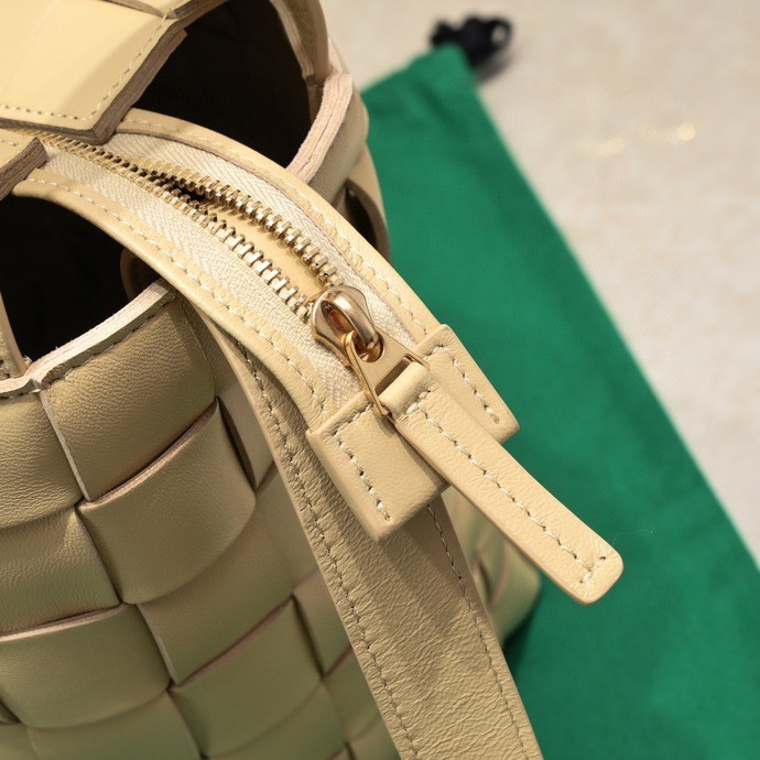 handbags Bottega Veneta 7466# size:28*21*16