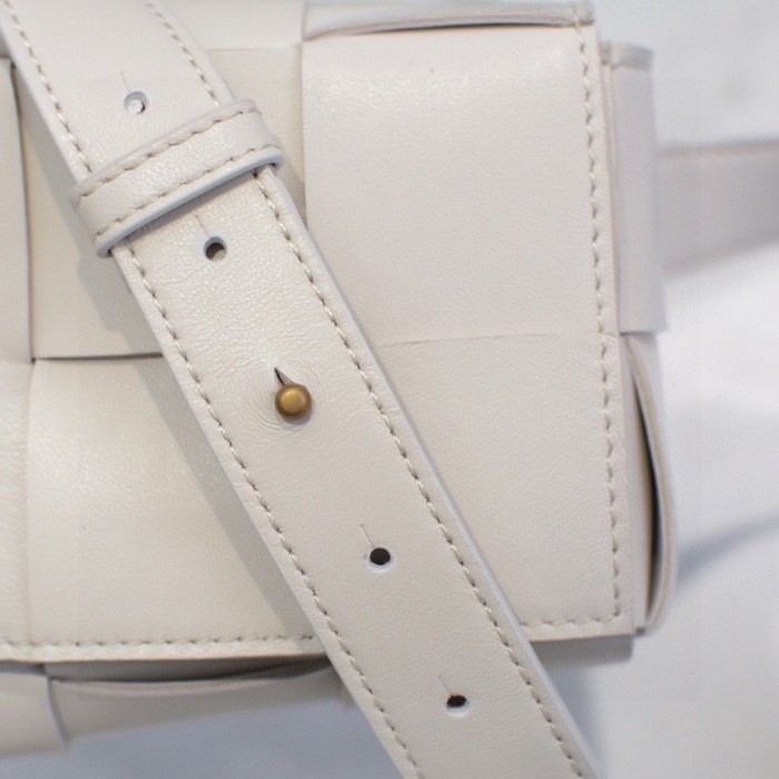 handbags Bottega Veneta 6815 size:17.5*9.5*5cm