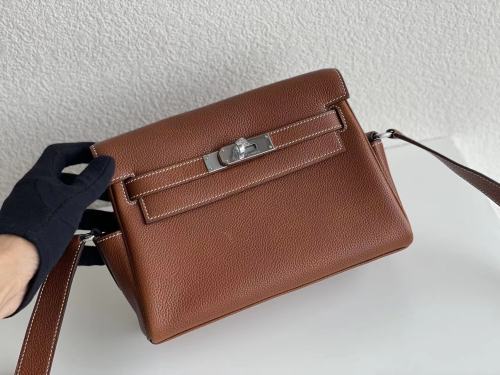  Handbags Hermes  kelly messenger 