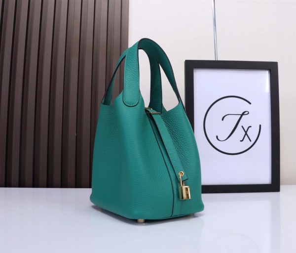  Handbags Hermes Picotin size:18/22 cm