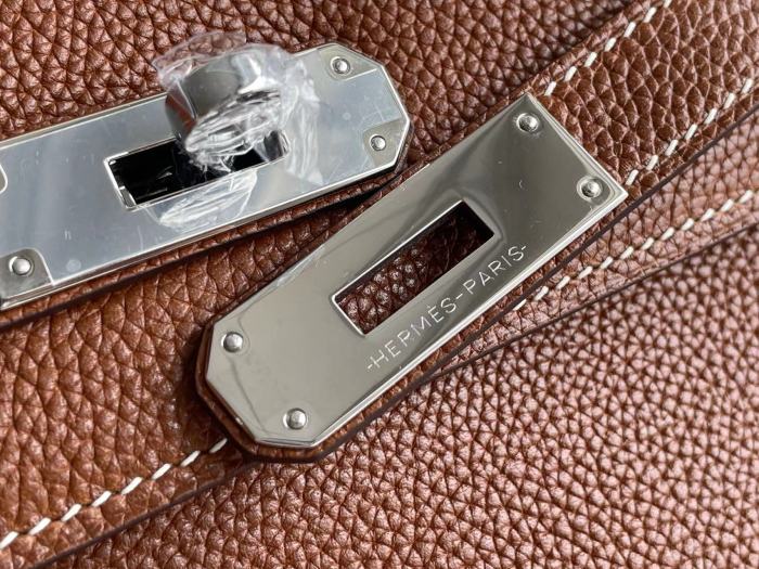  Handbags Hermes  kelly messenger 