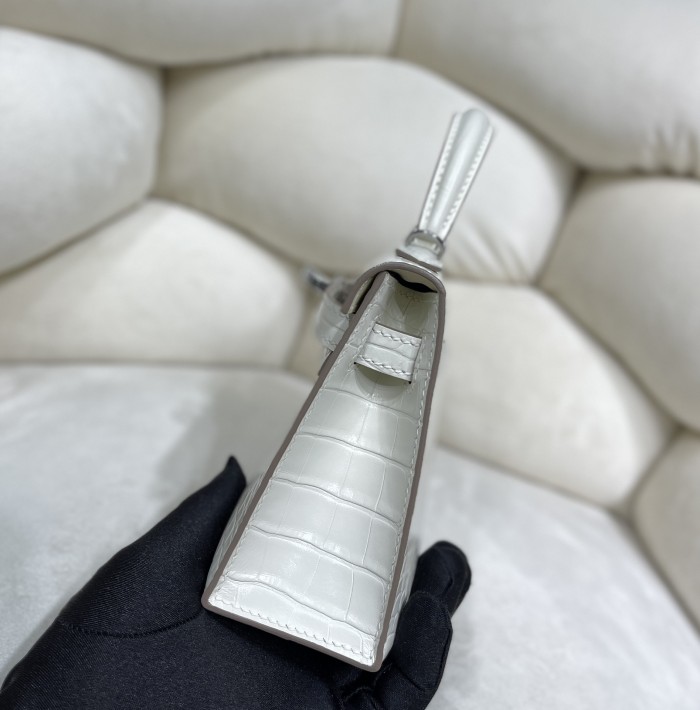  Handbags Hermes Mini Kelly