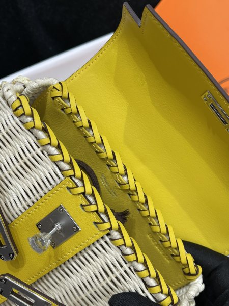  Handbags Hermes Kelly size:20cm