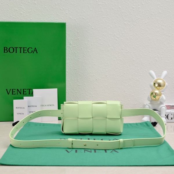 handbags Bottega Veneta 6815# size:17.5*9.5*5cm