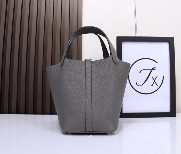  Handbags Hermes Picotin size:18/22 cm