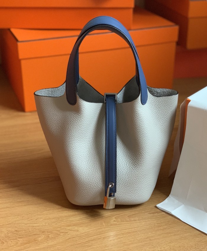  Handbags Hermes Picotin  size:18 cm