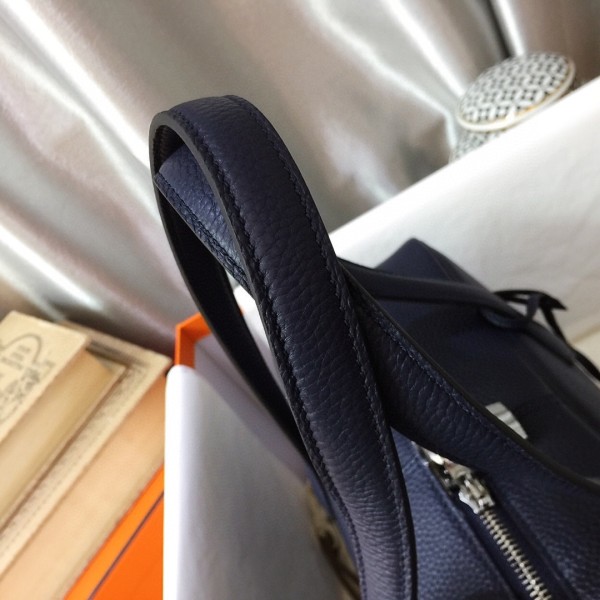  Handbags Hermes H Victoria 