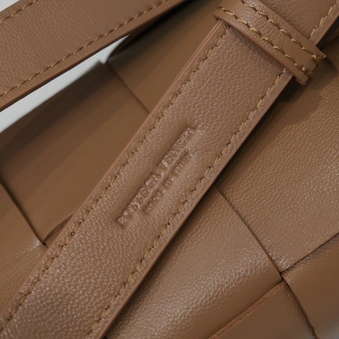 handbags Bottega Veneta 6815# size:17.5*9.5*5cm