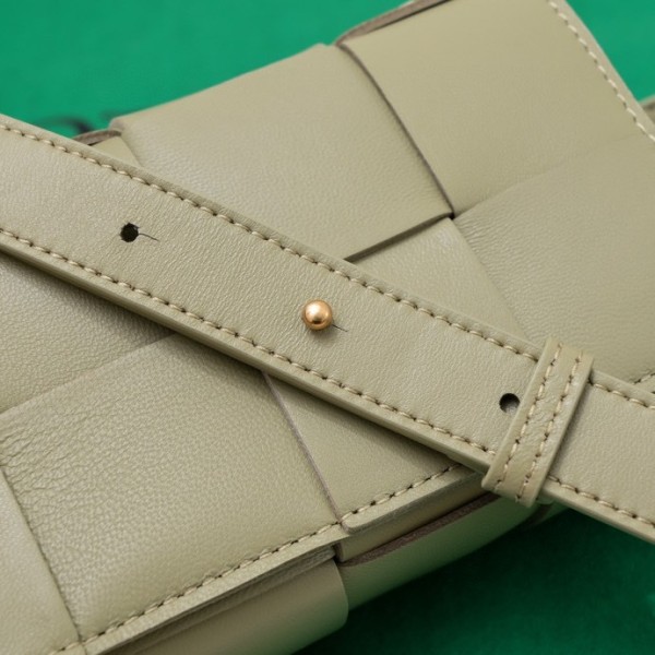 handbags Bottega Veneta 6815# size:17.5*9.5*5cm