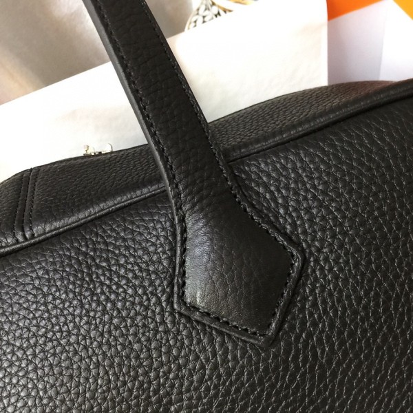  Handbags Hermes H Victoria 