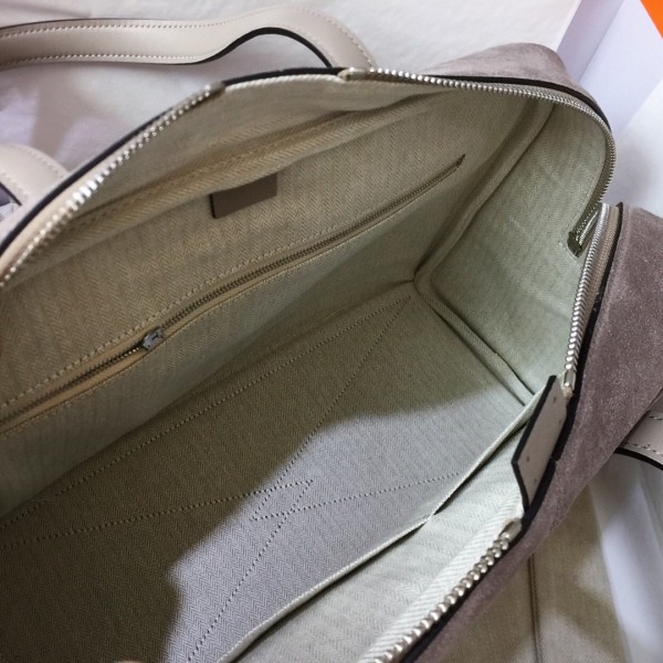  Handbags Hermes H Victoria 