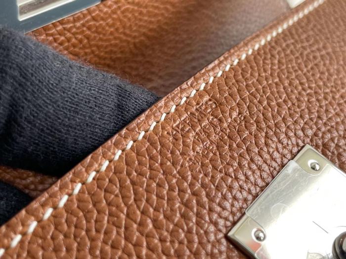  Handbags Hermes  kelly messenger 