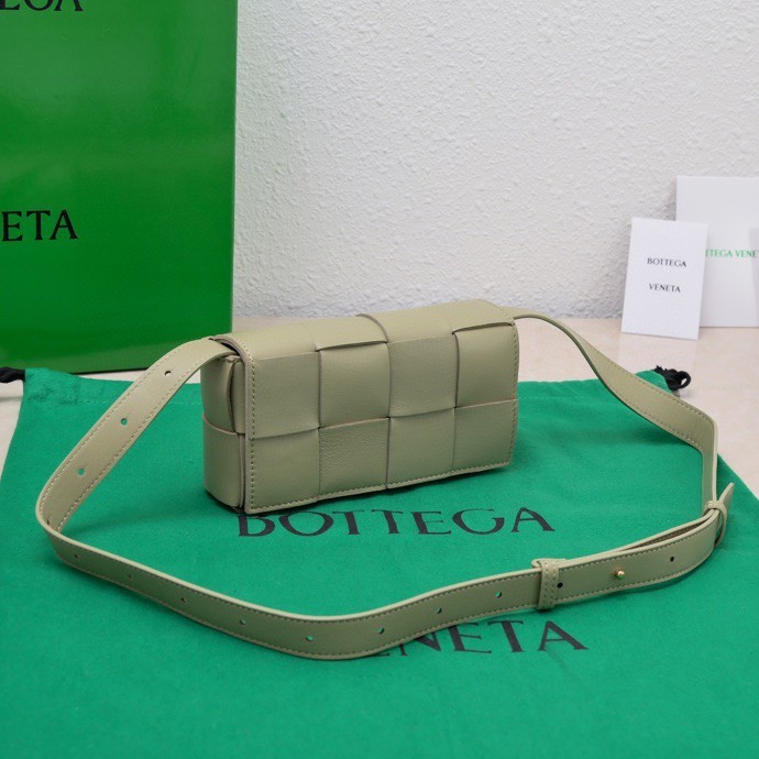 handbags Bottega Veneta 6815# size:17.5*9.5*5cm