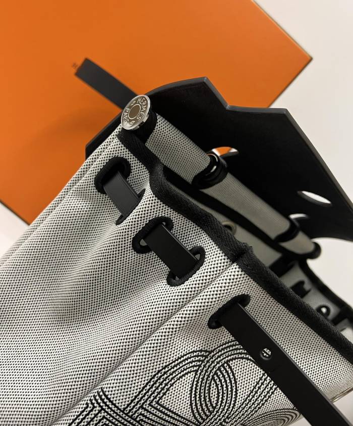  Handbags Hermes Herbag size:25/31/10 cm