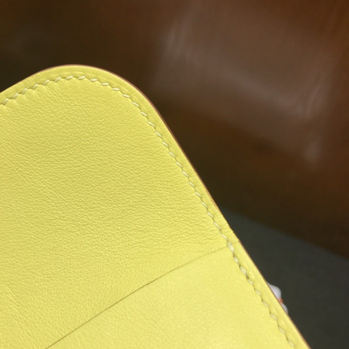  Handbags Hermes Halzan  size:22cm 