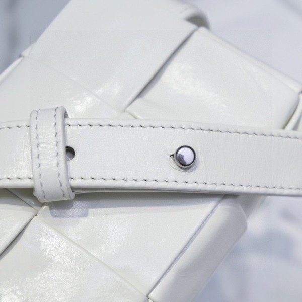 handbags Bottega Veneta 6815# size:17.5*9.5*5cm