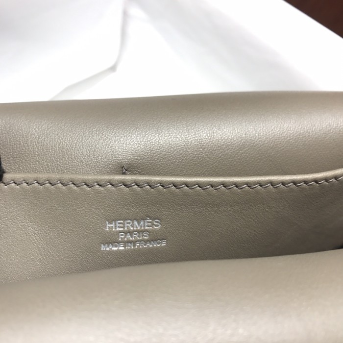  Handbags Hermes Halzan  size:22cm 