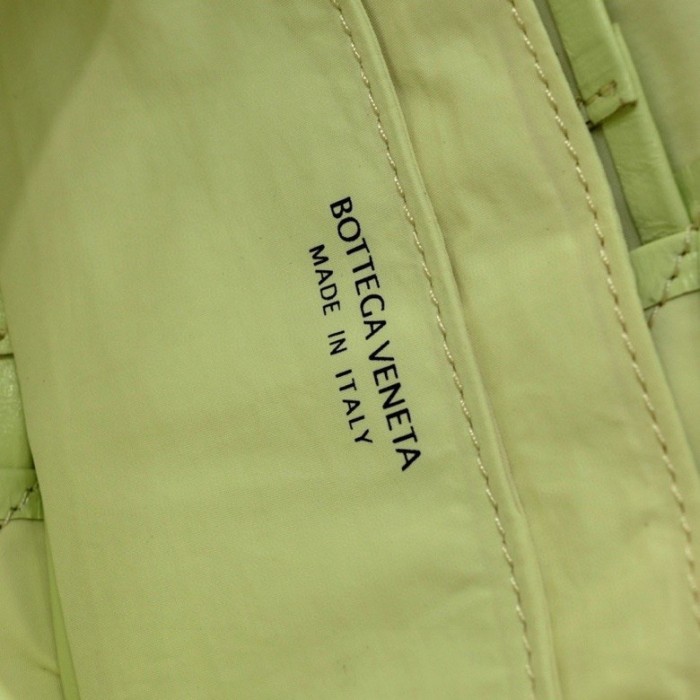 handbags Bottega Veneta 6815# size:17.5*9.5*5cm