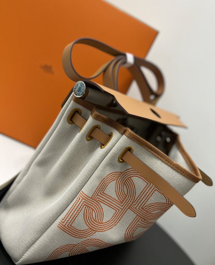  Handbags Hermes Herbag size:25/31/10 cm