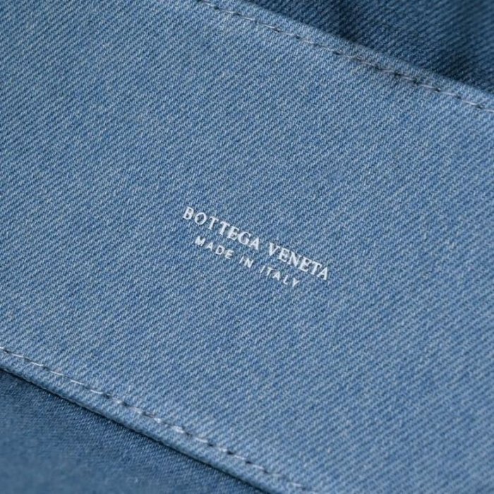 handbags Bottega Veneta 9894# SIZE:25*16*8CM