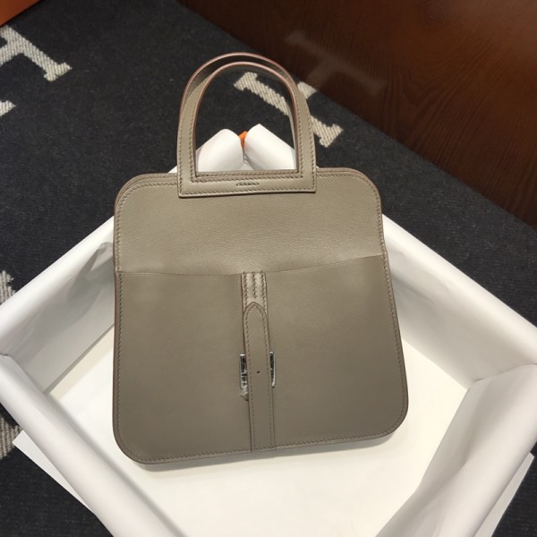  Handbags Hermes Halzan  size:22cm 