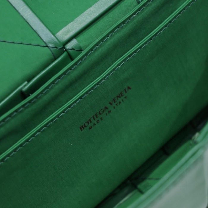 handbags Bottega Veneta 6815# size:17.5*9.5*5cm