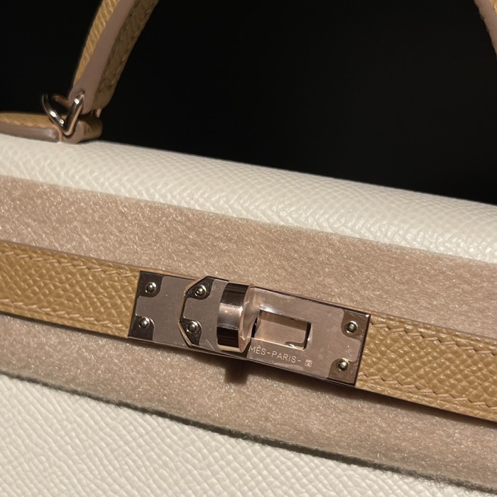  Handbags Hermes Mini Kelly 