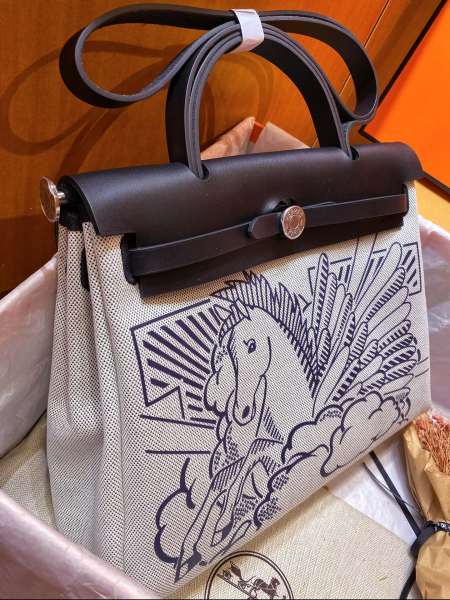  Handbags Hermes Herbag size:25/31/10 cm