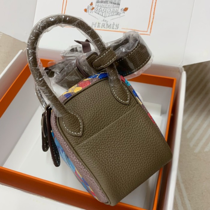  Handbags Hermes Lindy mini