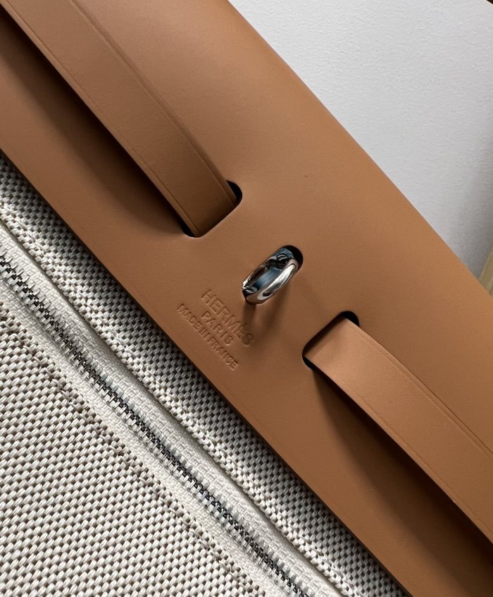  Handbags Hermes Herbag size:25/31/10 cm