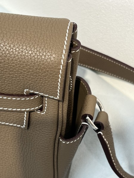  Handbags Hermes  to go