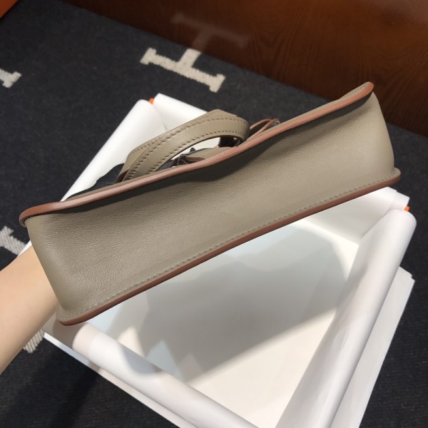  Handbags Hermes Halzan  size:22cm 