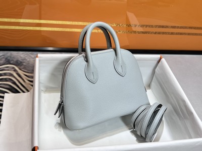  Handbags Hermes Mini bolide size:19*14*8 cm