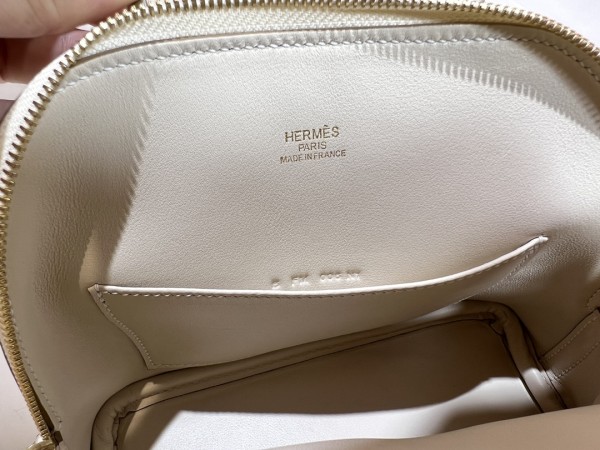  Handbags Hermes Mini bolide size:19*14*8 cm