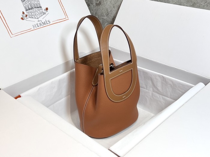  Handbags Hermes in the loop size:18 cm