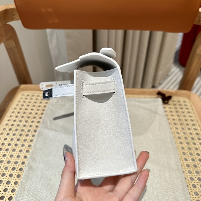  Handbags Hermes mini Kelly size:22cm
