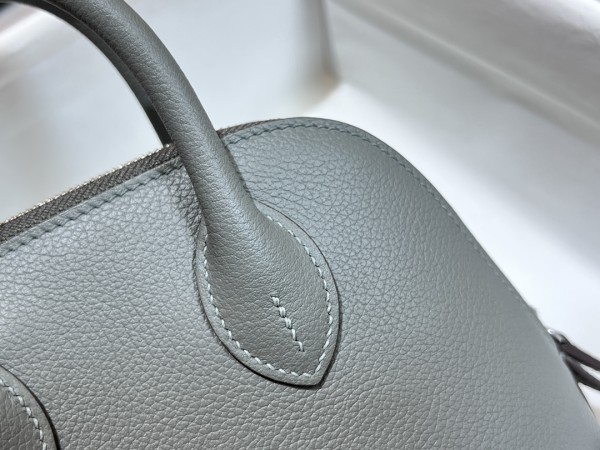  Handbags Hermes Mini bolide size:19*14*8 cm