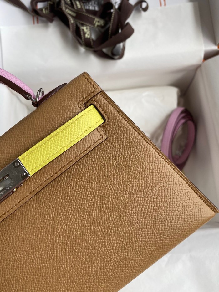  Handbags HermesMini Kelly size:19 cm