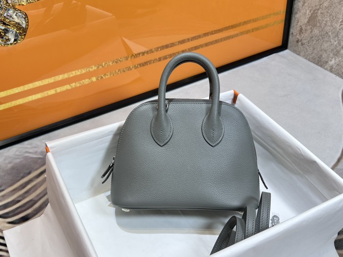 Handbags Hermes Mini bolide size:19*14*8 cm