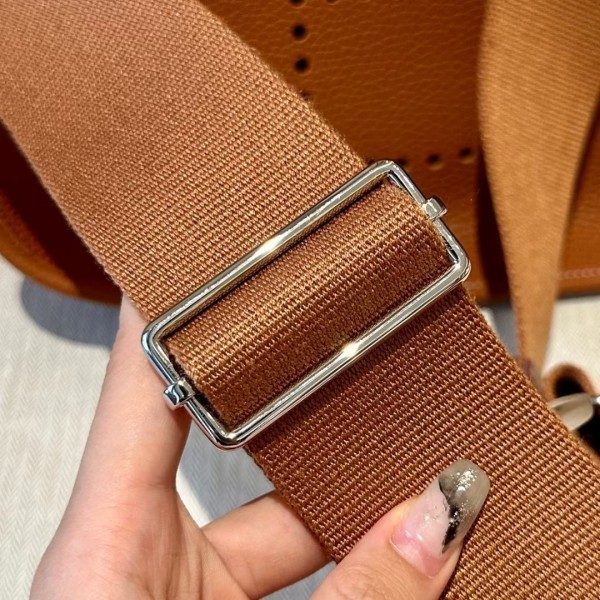  Handbags Hermes evelyne size:29 cm