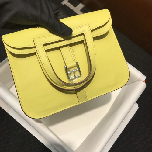  Handbags Hermes Halzan  size:22 cm