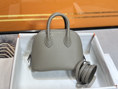  Handbags Hermes Mini bolide size:19*14*8 cm
