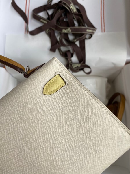  Handbags Hermes mini Kelly size:19 cm 